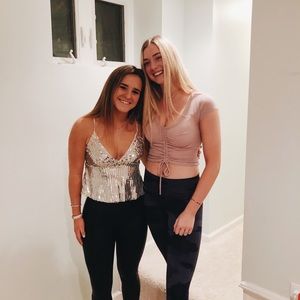 Meet your Posher, Ella